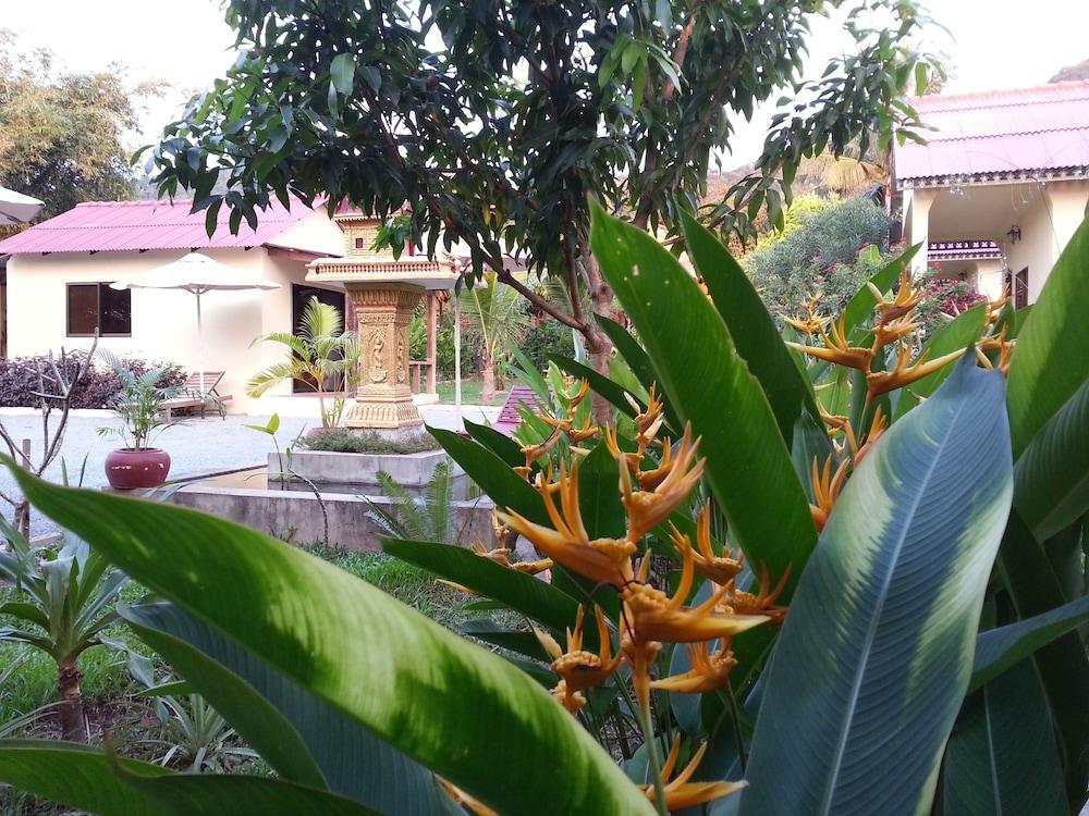Bird Of Paradise Bungalows Kep Exterior foto